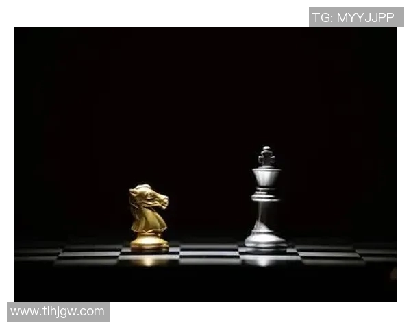 国王赛场微小动作引发广泛热议赛场背后的心理博弈解析 国王赛场微小动作引发广泛热议赛场背后的心理博弈解析