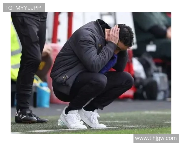 球队老板亲自下场训练，场面滑稽引热议