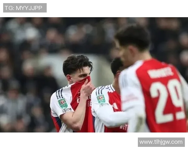 突发！凯恩宣布将离队，球迷不舍告别