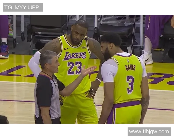 太阳赛场爆发小插曲，裁判如何处理？